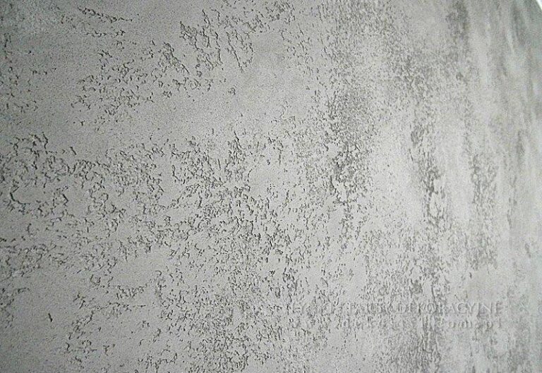 Odkryj proste kroki i triki na stworzenie betonu dekoracyjnego samemu