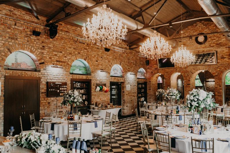 Usuwanie rys z szyb okiennych