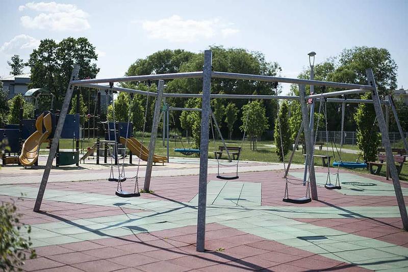 Jak stworzyć magiczny plac zabaw w pokoju dziecka? Praktyczne porady i inspiracje