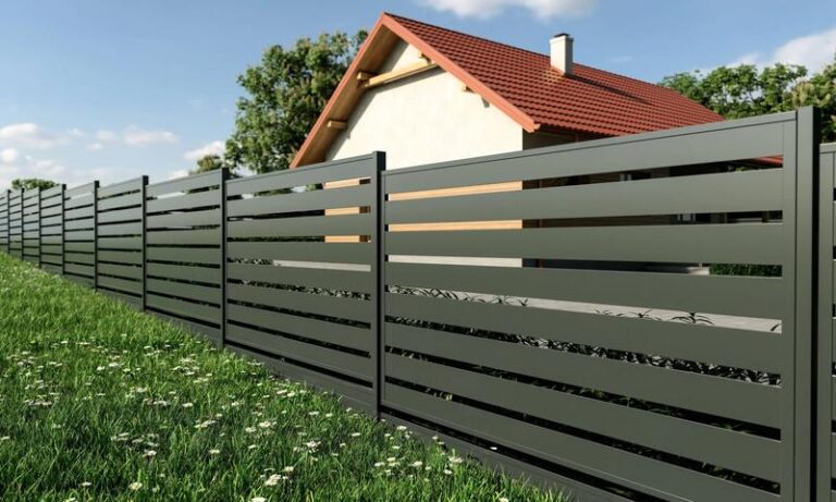 Jakie są aktualne ceny montażu ogrodzenia w Polsce? Sprawdź, ile naprawdę zapłacisz!