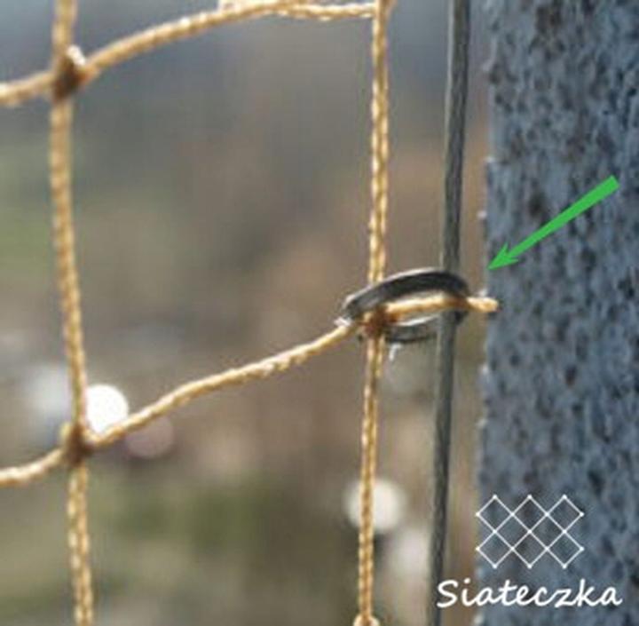 Montaż siatki ogrodzeniowej