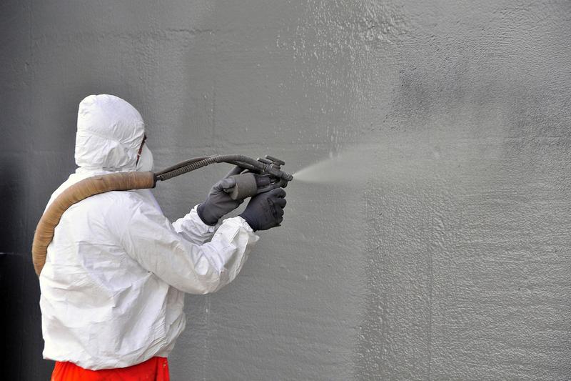 Jak skutecznie zabezpieczyć beton na tarasie przed uszkodzeniami? Sprawdzone metody i porady