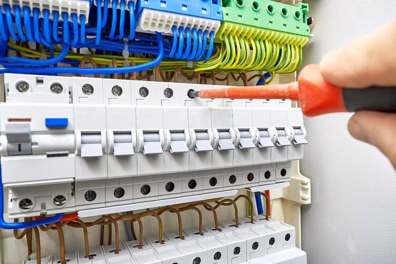 Usługi instalacji elektrycznych